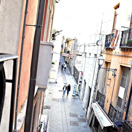 Abbardente Appartamento In Centro 卡利亚里 外观 照片