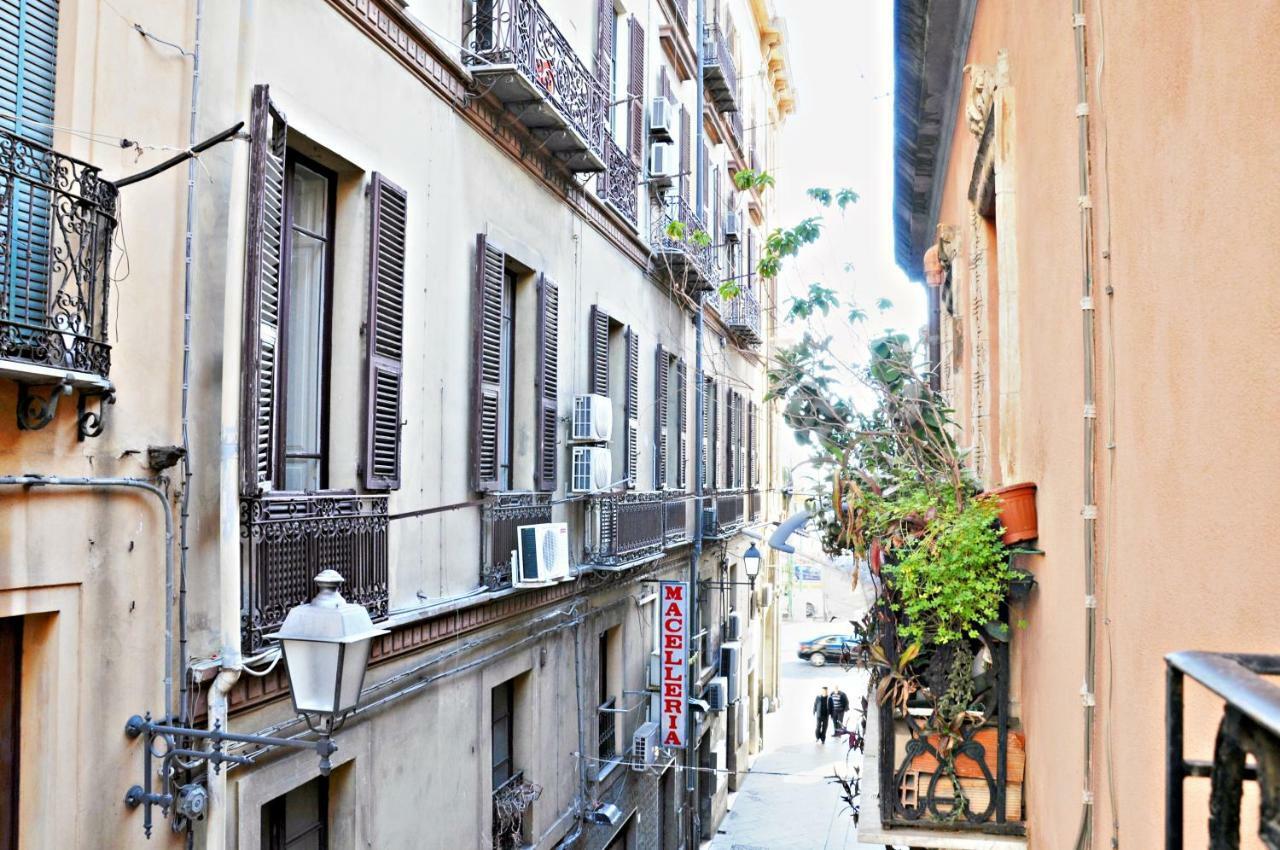 Abbardente Appartamento In Centro 卡利亚里 外观 照片